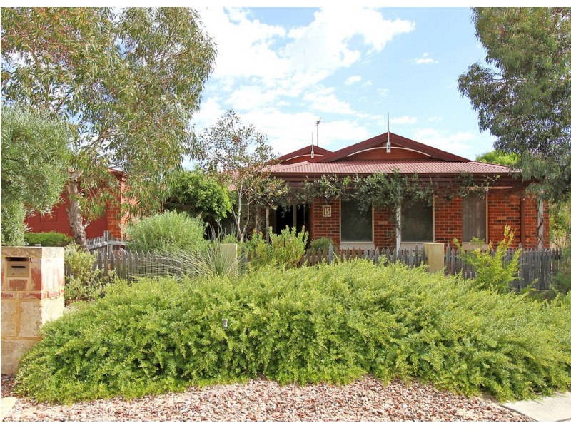 15 Glen Ross Chase, Jane Brook WA 6056