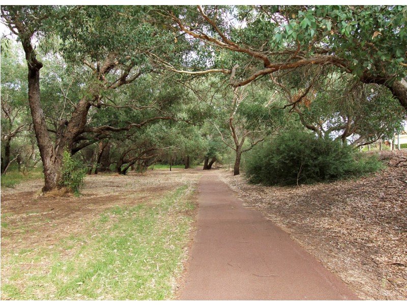 15 Glen Ross Chase, Jane Brook WA 6056