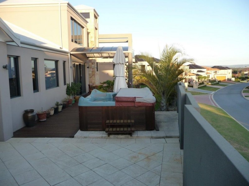 1 Benghazi Loop, Dianella WA 6059