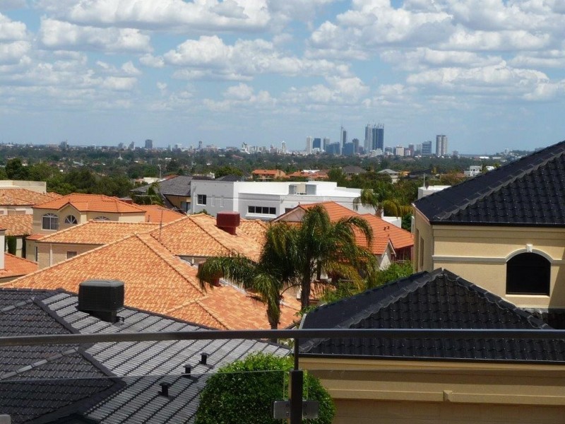 1 Benghazi Loop, Dianella WA 6059