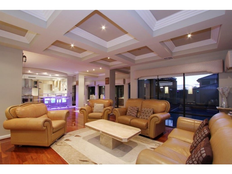 6 Aitape Vista, Dianella WA 6059