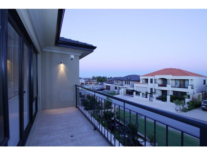 6 Aitape Vista, Dianella WA 6059