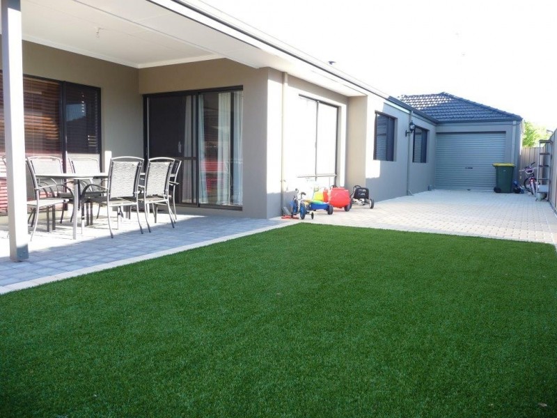 13 Kokoda Boulevard, Dianella WA 6059