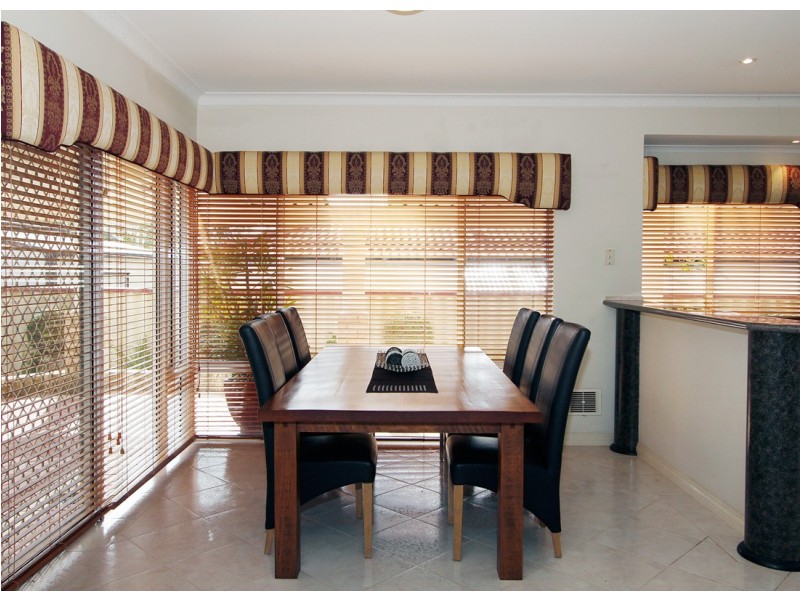 12 Mossfiel Retreat, Landsdale WA 6065