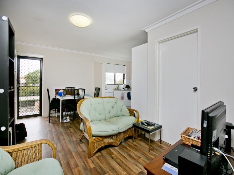 16/46 King George Street, Victoria Park WA 6100