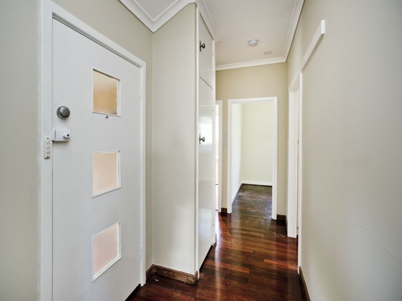 24 Schofield Street, Eden Hill WA 6054