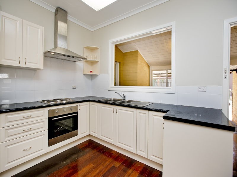 24 Schofield Street, Eden Hill WA 6054