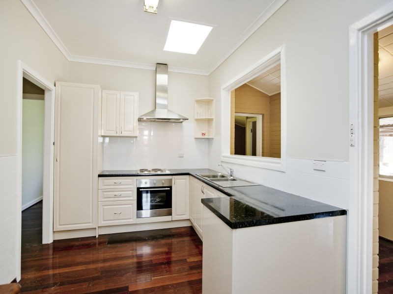 24 Schofield Street, Eden Hill WA 6054