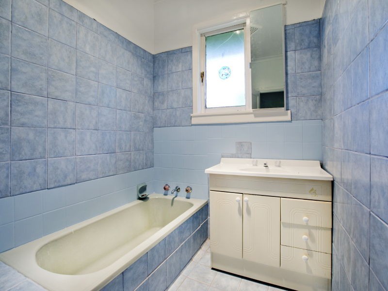 24 Schofield Street, Eden Hill WA 6054