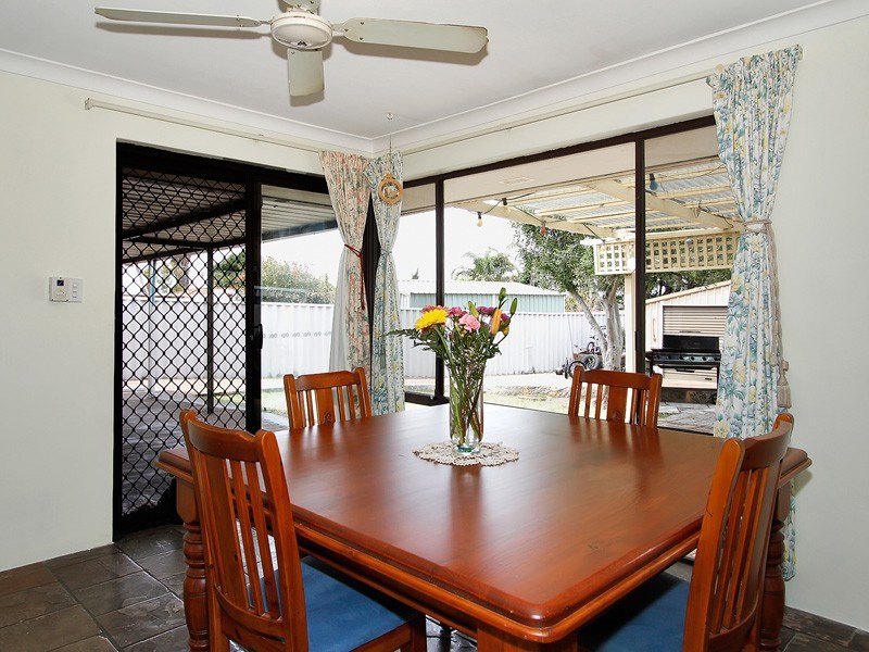 21 Barrallier Circle, Mirrabooka WA 6061