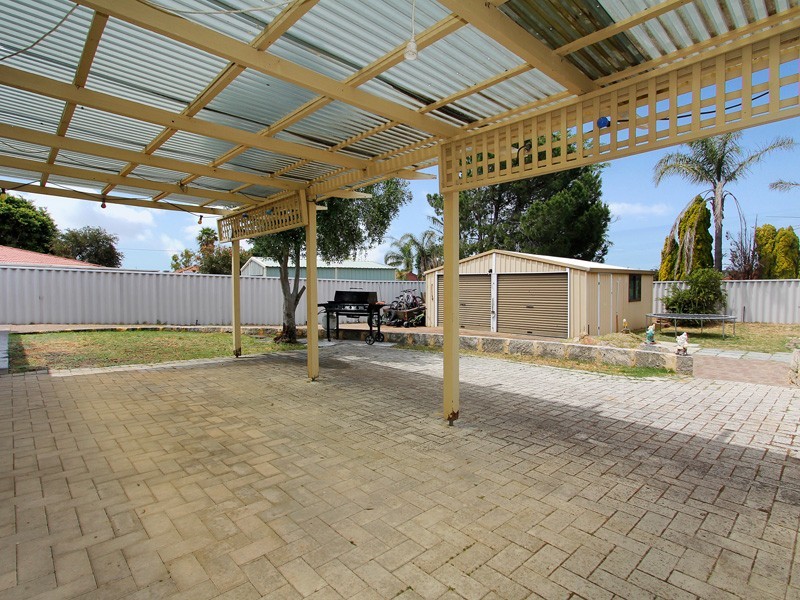 21 Barrallier Circle, Mirrabooka WA 6061