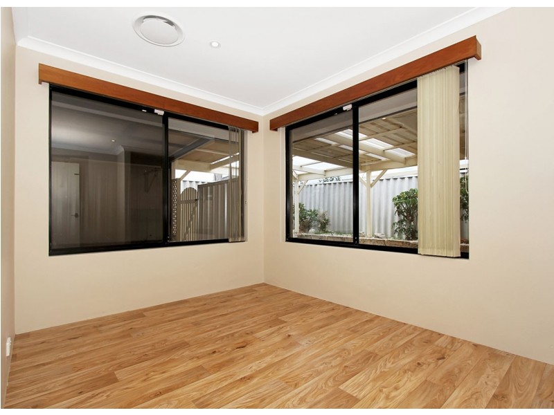 6 Sinai Place, Lockridge WA 6054