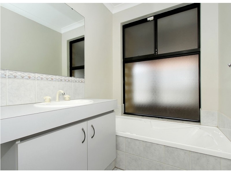 6 Sinai Place, Lockridge WA 6054