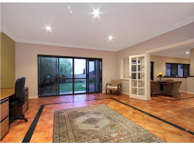 71 Sattelberg Ramble, Dianella WA 6059