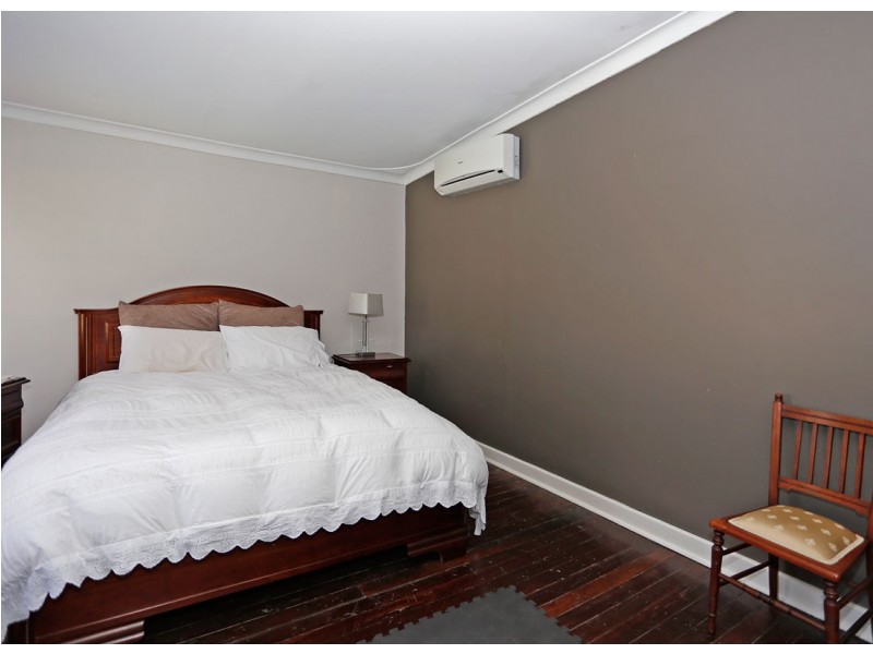 44 Penzance Street, Bassendean WA 6054