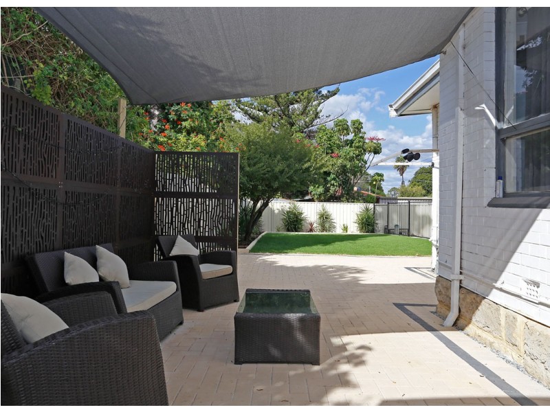 44 Penzance Street, Bassendean WA 6054