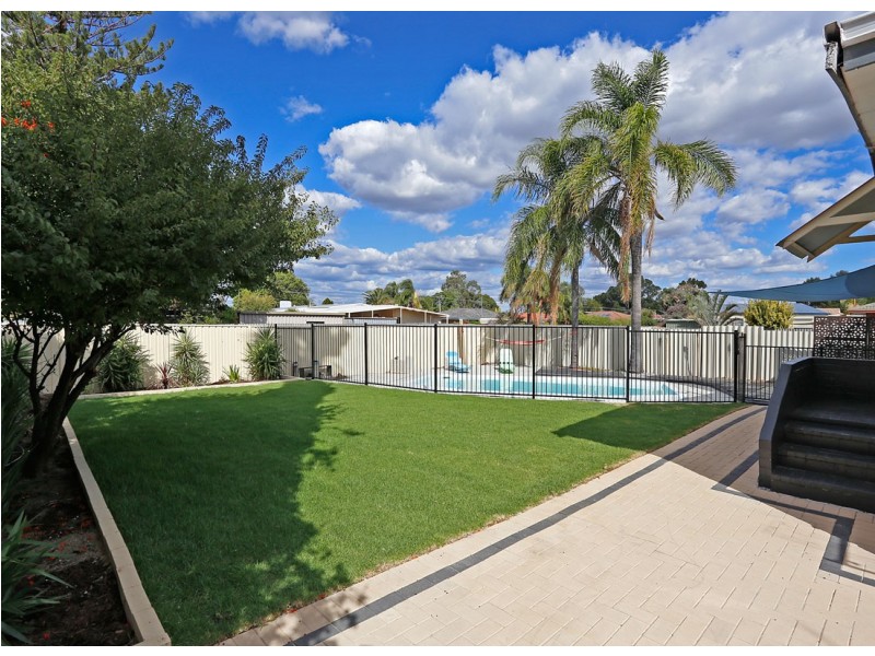 44 Penzance Street, Bassendean WA 6054