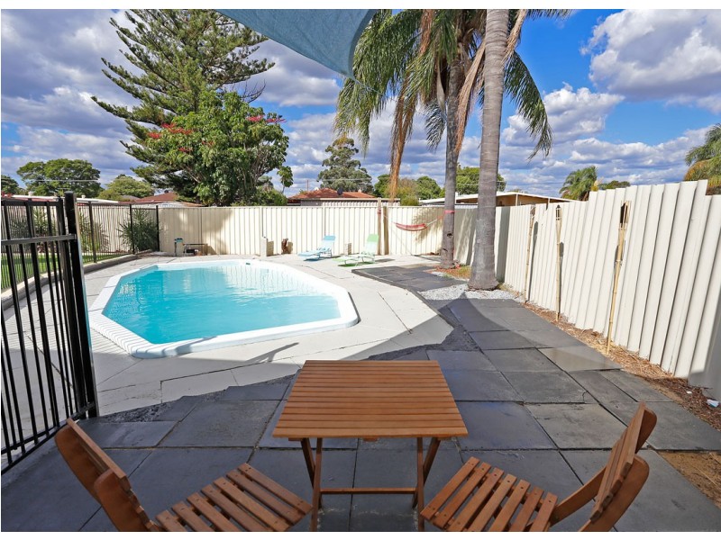 44 Penzance Street, Bassendean WA 6054