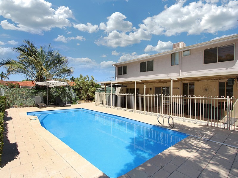 28 Walkington Way, Eden Hill WA 6054