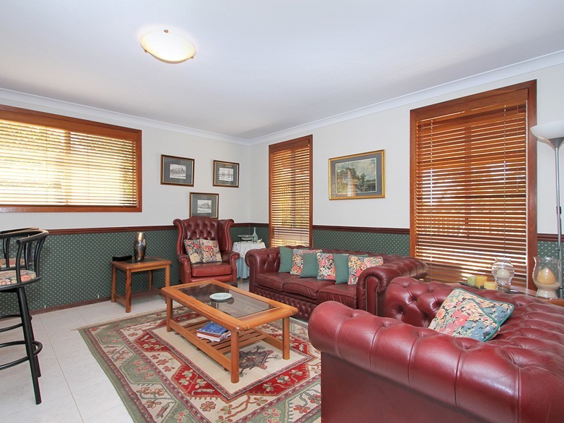 28 Walkington Way, Eden Hill WA 6054
