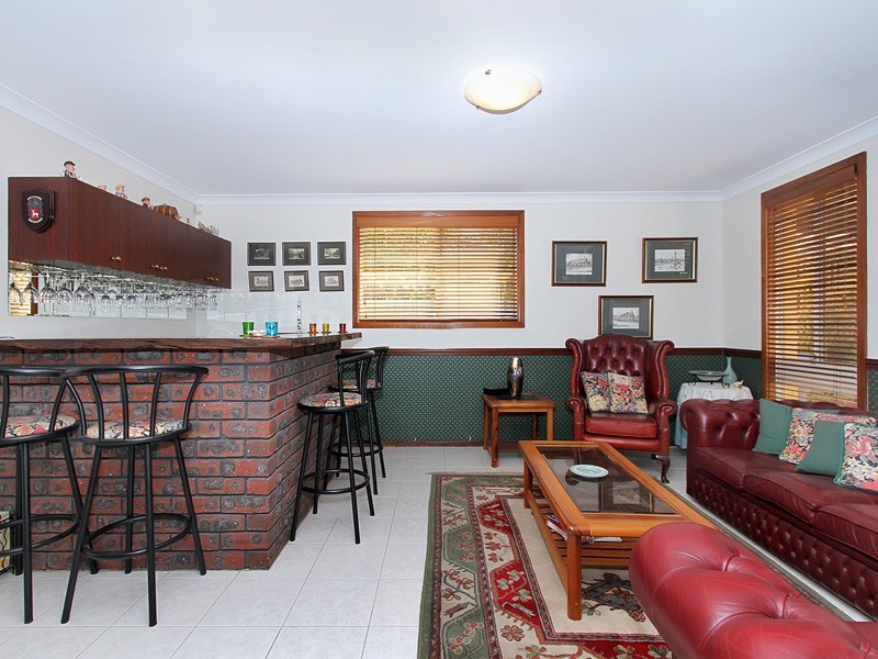 28 Walkington Way, Eden Hill WA 6054