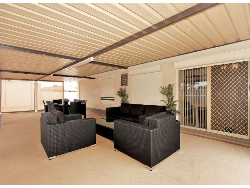 34 Darwin Crescent, Beechboro WA 6063