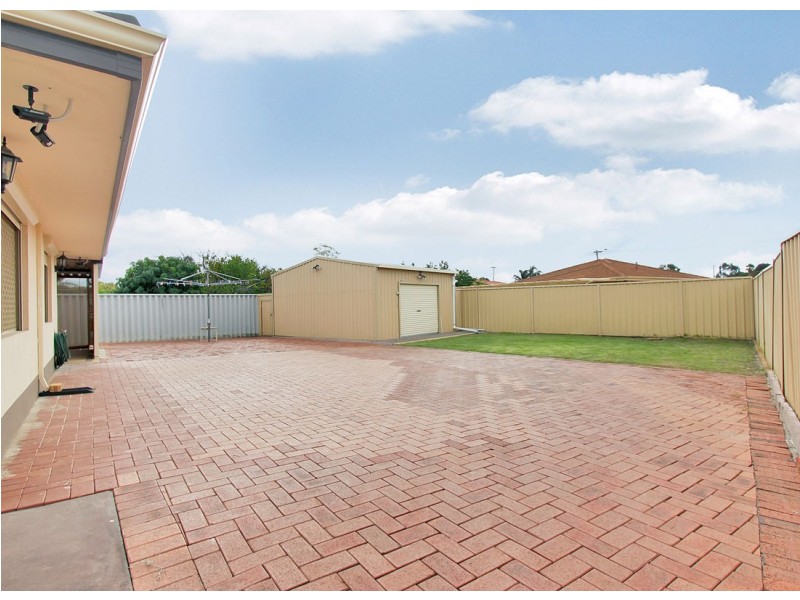 34 Darwin Crescent, Beechboro WA 6063