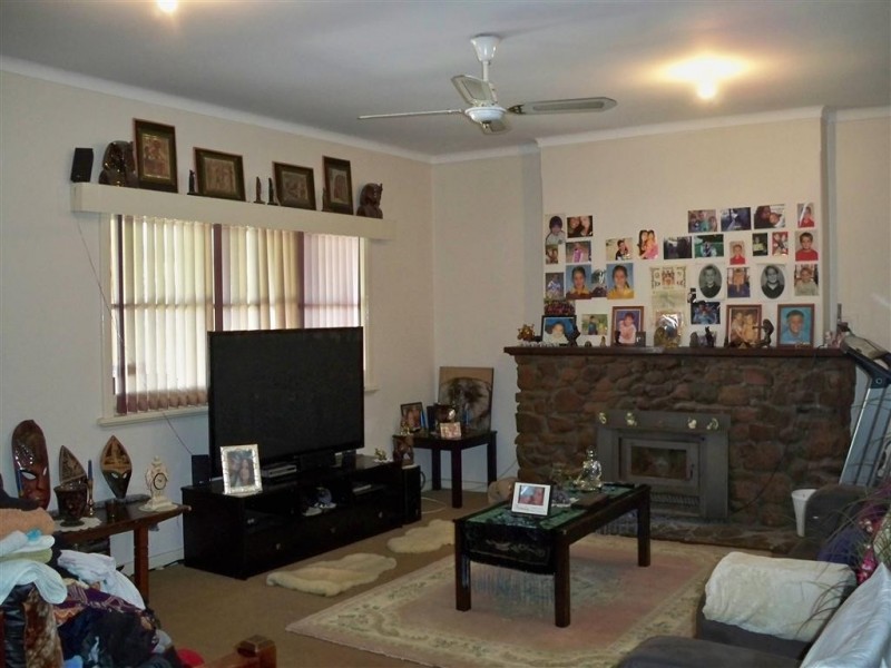 19 Rogers Avenue, Katanning WA 6317