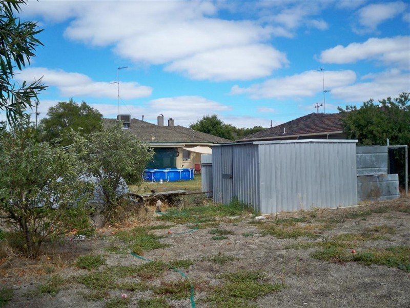 19 Rogers Avenue, Katanning WA 6317