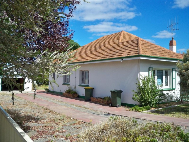 48 Adam Street, Katanning WA 6317