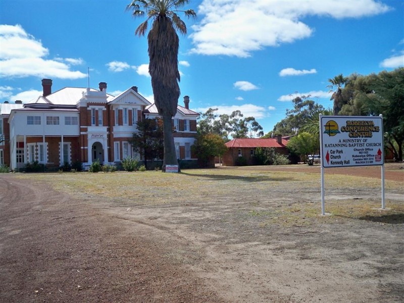 48 Adam Street, Katanning WA 6317