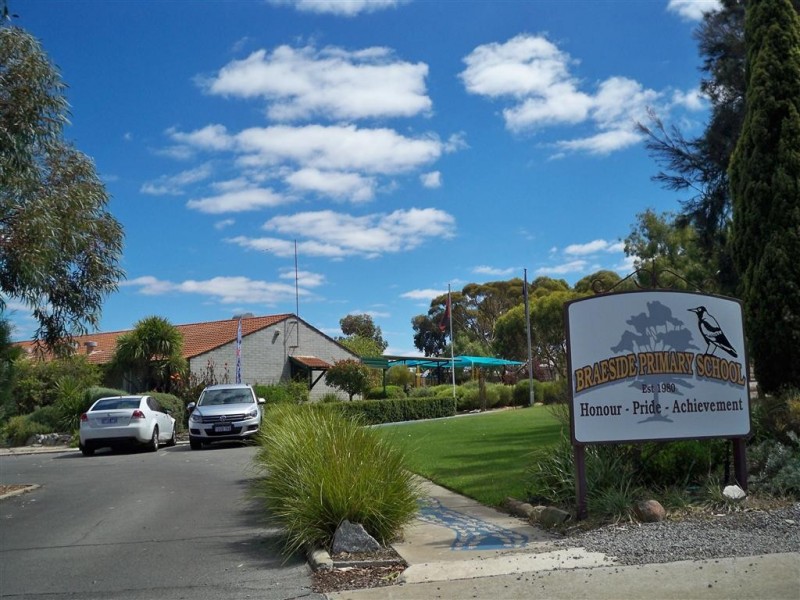 48 Adam Street, Katanning WA 6317