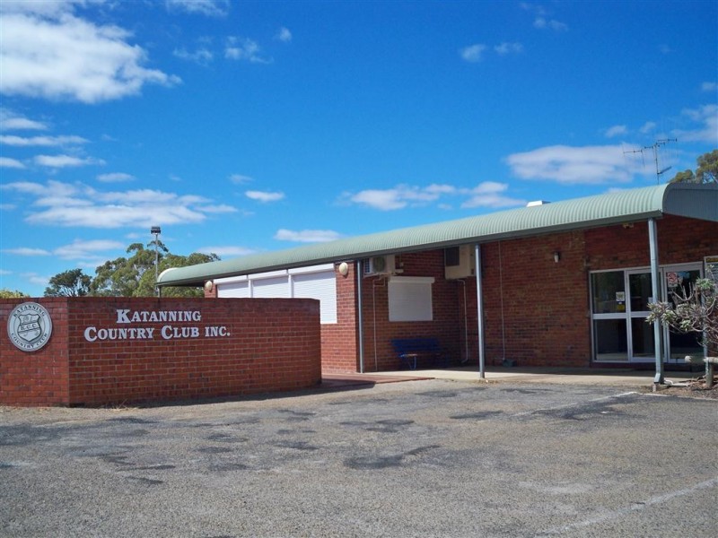 48 Adam Street, Katanning WA 6317