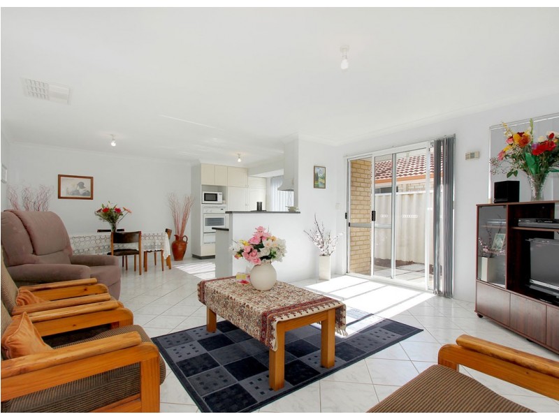 13 Grange Court, Eden Hill WA 6054