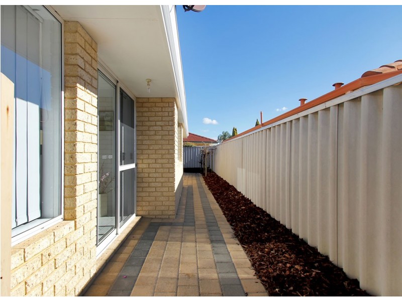 13 Grange Court, Eden Hill WA 6054