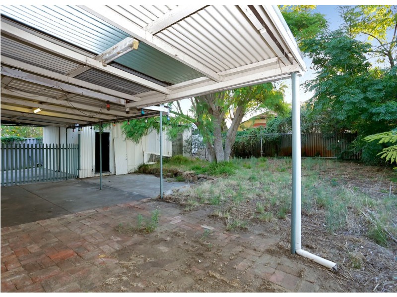 81 Ivanhoe Street, Bassendean WA 6054