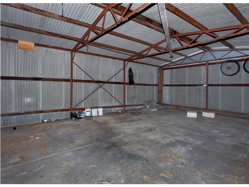 81 Ivanhoe Street, Bassendean WA 6054