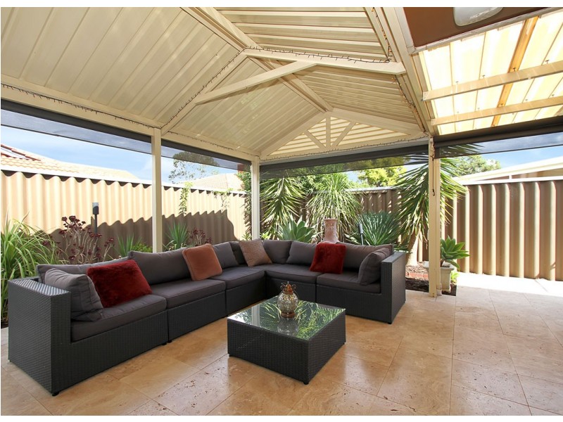 2 Rennington Street, Dianella WA 6059