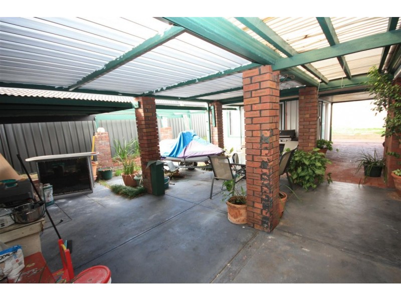 20 Dressler Way, Girrawheen WA 6064