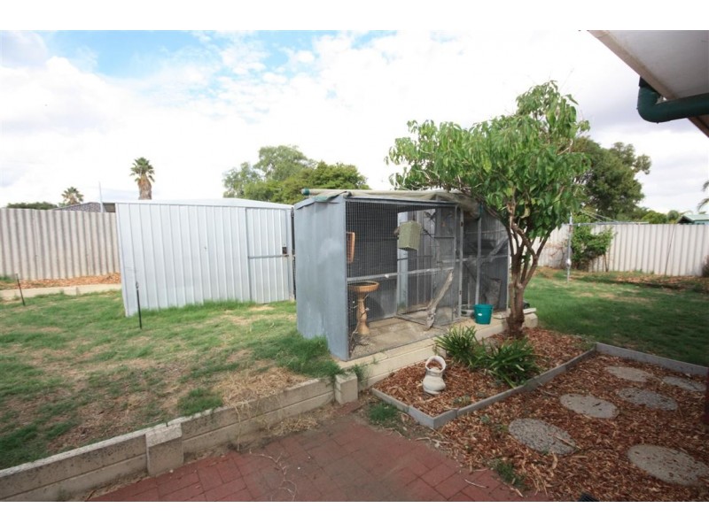 20 Dressler Way, Girrawheen WA 6064