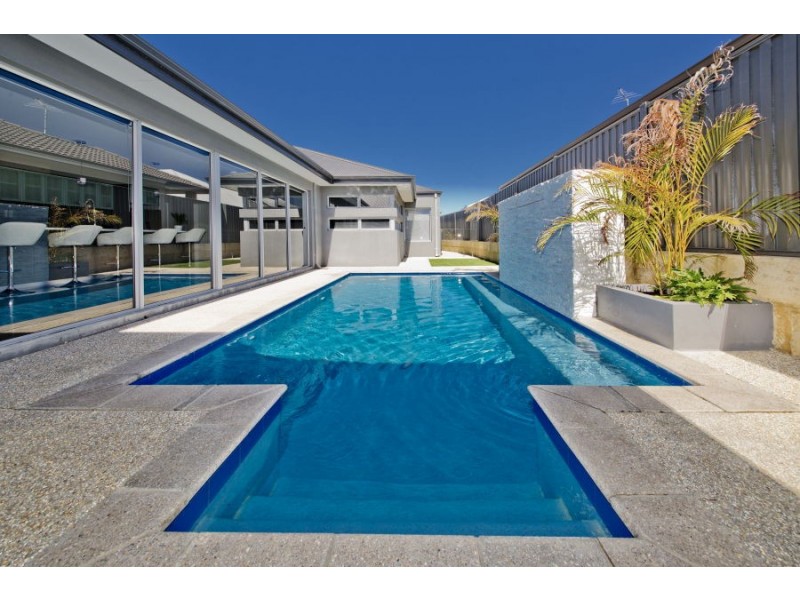 21 Rousham Road, Landsdale WA 6065