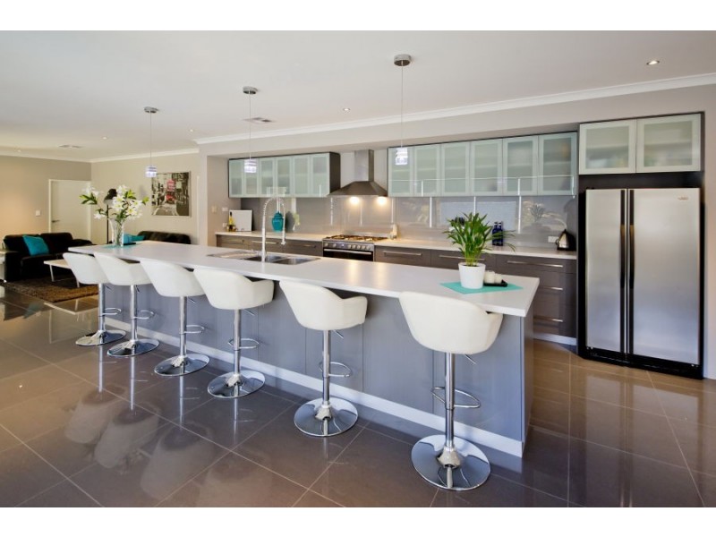 21 Rousham Road, Landsdale WA 6065