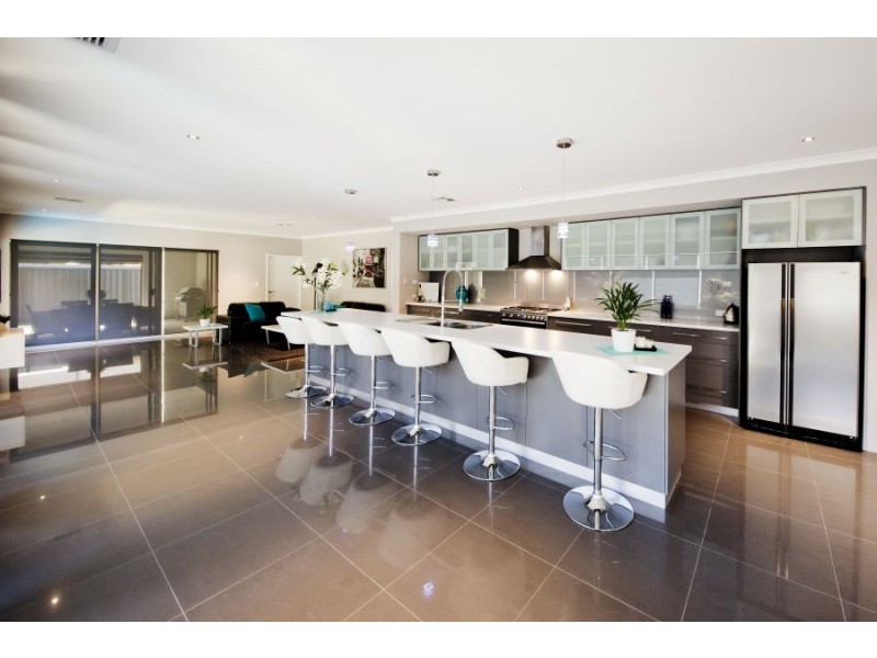 21 Rousham Road, Landsdale WA 6065