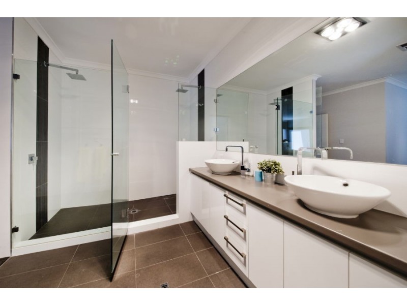 21 Rousham Road, Landsdale WA 6065