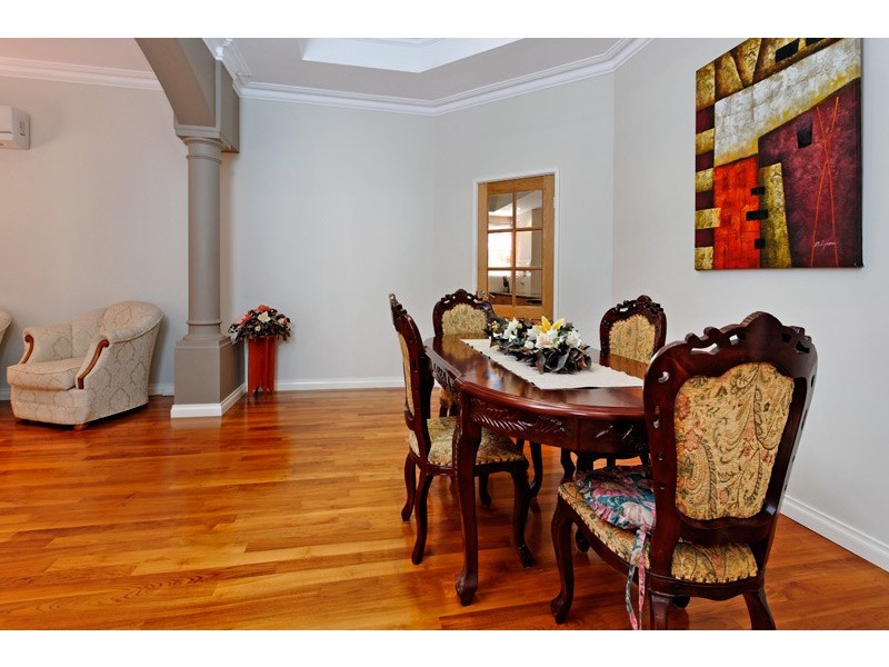 10 Kokoda Boulevard, Dianella WA 6059