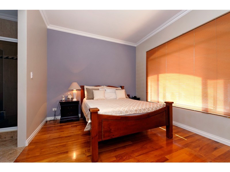 10 Kokoda Boulevard, Dianella WA 6059