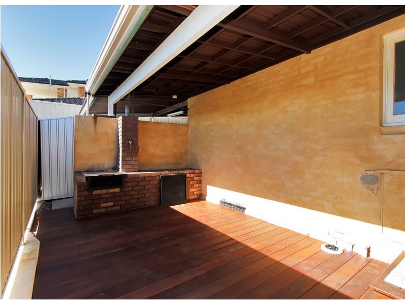 18 McGregor Street, Embleton WA 6062
