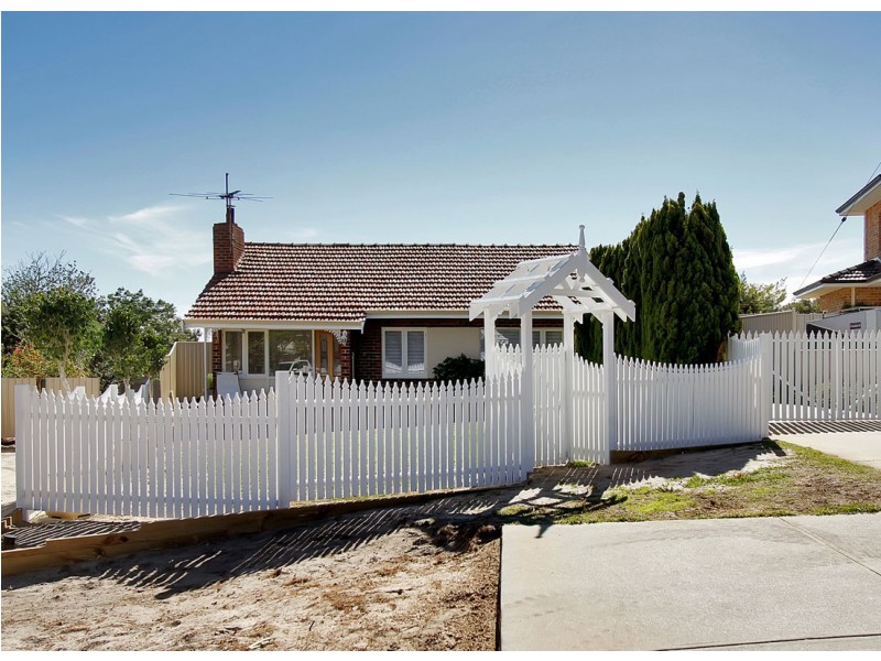 18 McGregor Street, Embleton WA 6062