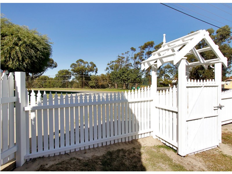 18 McGregor Street, Embleton WA 6062