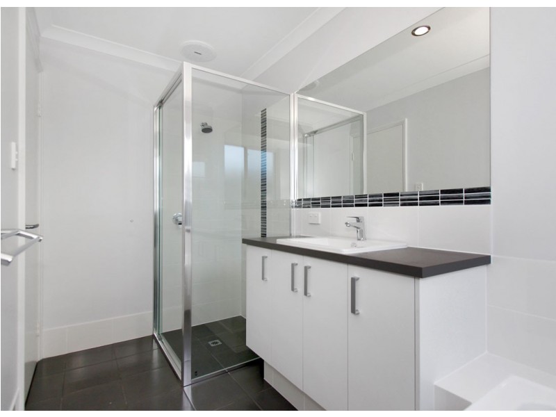 28 Litchfield Circle, Wandi WA 6167